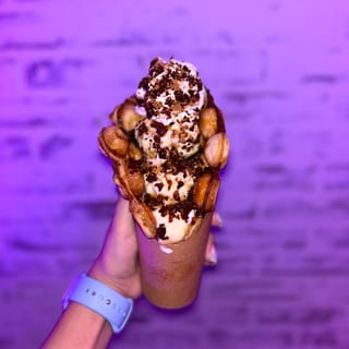 Maple Bacon Bubble Waffle